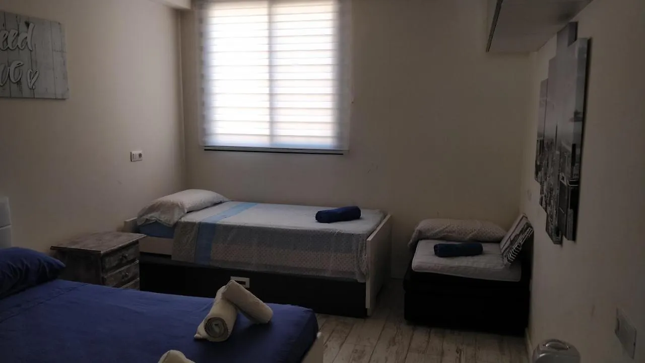 Golden Paradise Seaview Адехе